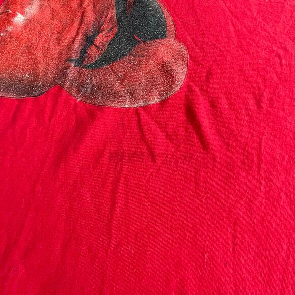🔥VTG Marithe Francois Girbaud 4XL Boxing Glove Red Short Sleeve Graphic Shirt - Picture 13 of 14